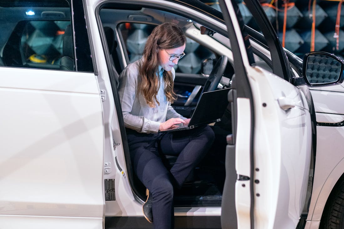 Embracing Tech Trends: Innovations Shaping the Future of Travel and Auto Industry Image 2