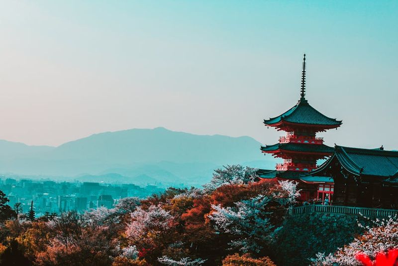 Japan: A Fusion of Tradition and Modernity